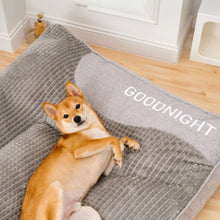 Afbeelding in Gallery-weergave laden, Goodnight Dog Bed
